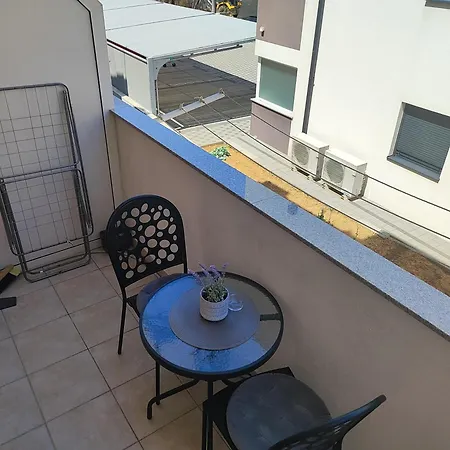 Karmela Appartement *